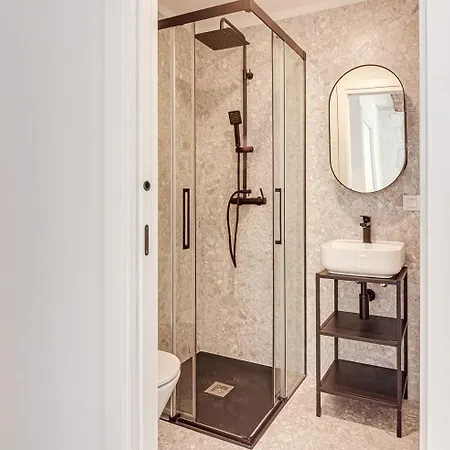 Old Quarter Boutique * A Coruña